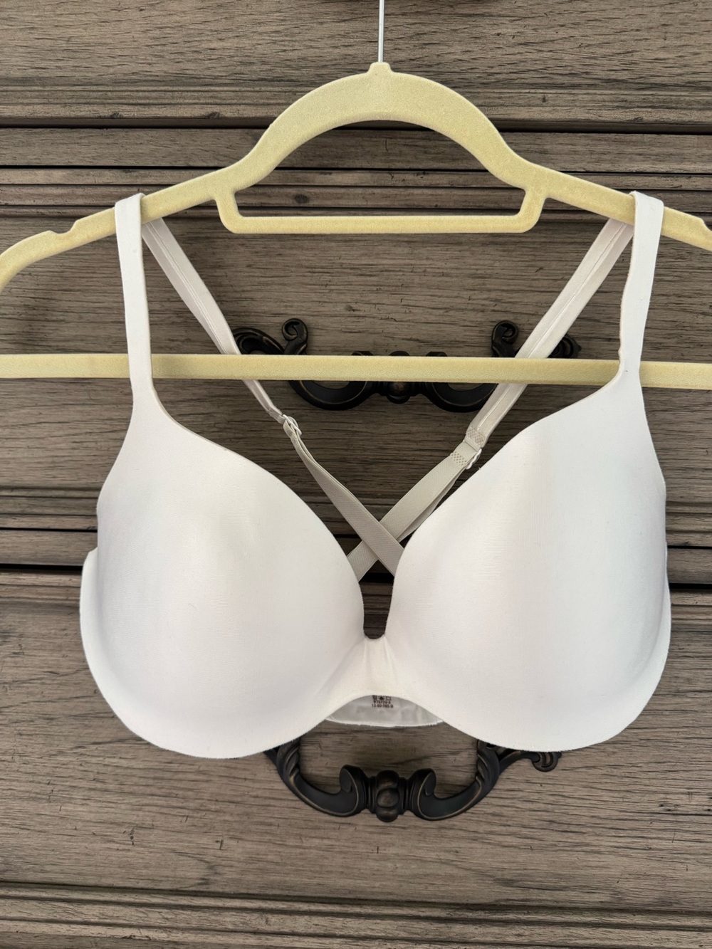 Ambrielle White Bra with Convertible Straps 34D EUC